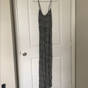 Black & cream tank top jumper